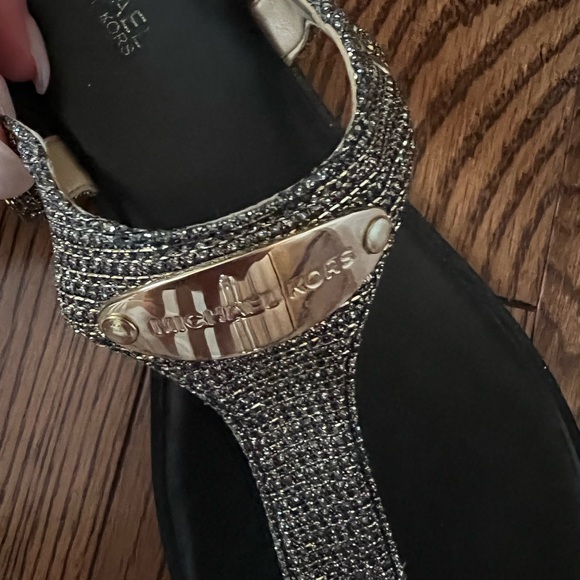 Michael Kors sandals, gold and black sparkly, size 7.5 - Picture 5 of 5